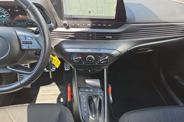 Hyundai Bayon (2022) thumbnail 12