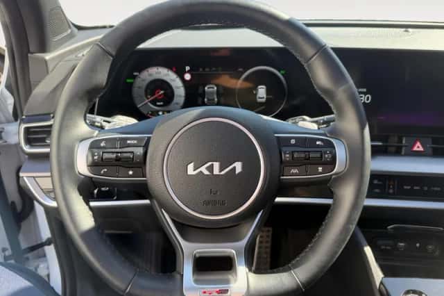 Kia Sportage (2025) thumbnail 17