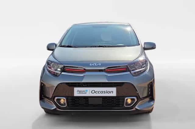 Kia Picanto (2023) thumbnail 2