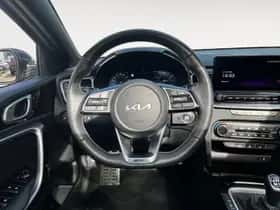 Kia Ceed (2024) thumbnail 10