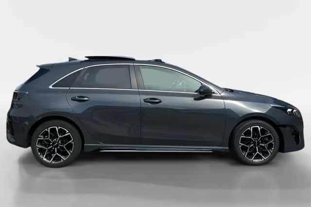 Kia Ceed (2024) thumbnail 7
