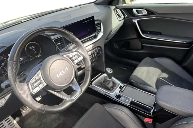 Kia Ceed (2024) thumbnail 10