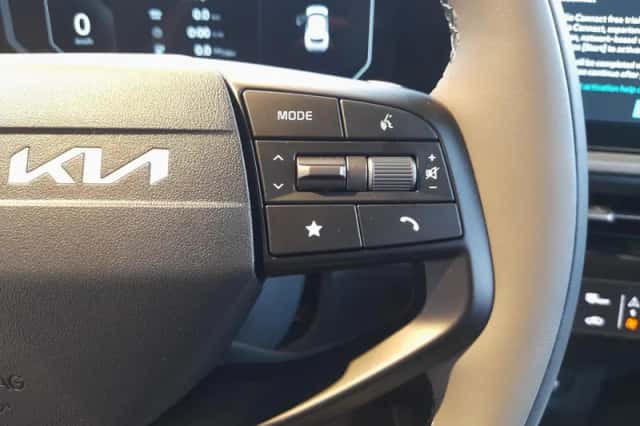 Kia EV6 (2025) thumbnail 30