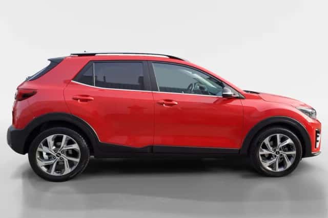 Kia Stonic (2025) thumbnail 4