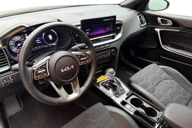 Kia Ceed Sportswagon (2025) thumbnail 8
