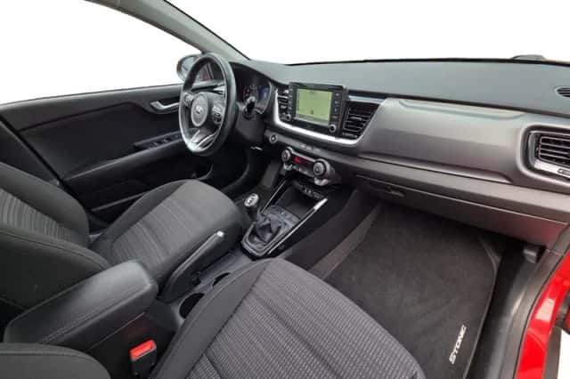 Kia Stonic (2019) thumbnail 12