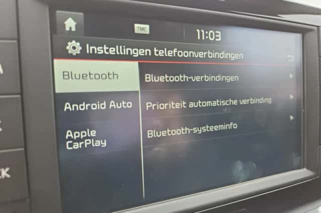 Kia Stonic (2019) thumbnail 14