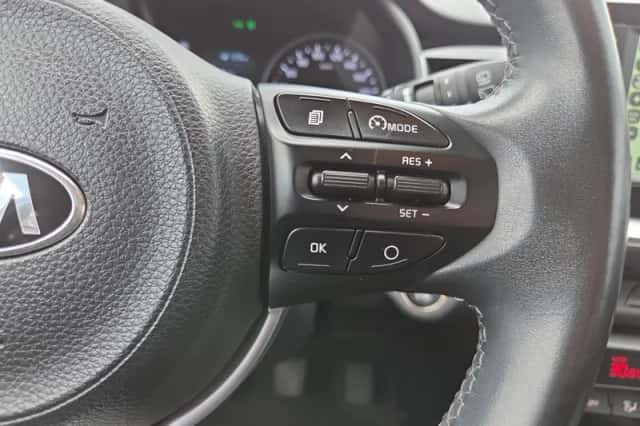 Kia Stonic (2019) thumbnail 22