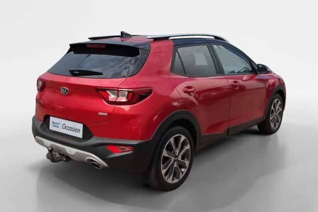Kia Stonic (2019) thumbnail 4