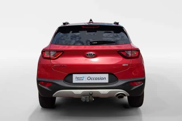 Kia Stonic (2019) thumbnail 5