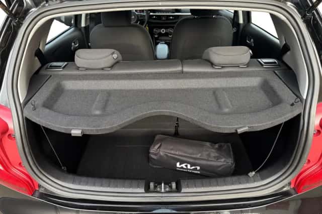 Kia Picanto (2022) thumbnail 11