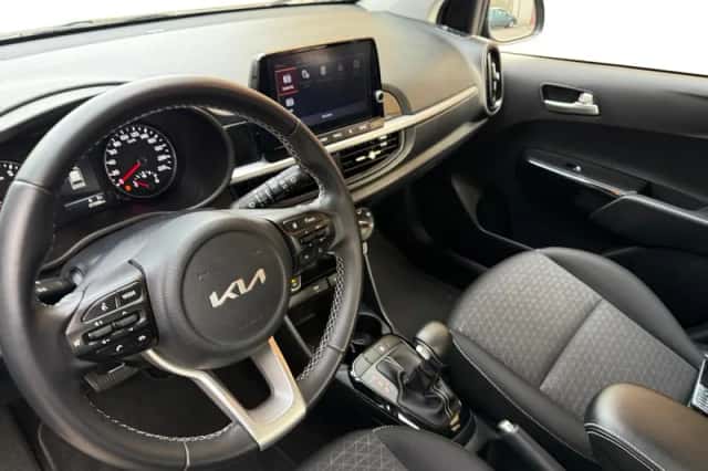 Kia Picanto (2022) thumbnail 14
