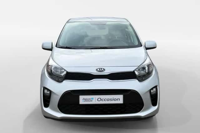 Kia Picanto (2018) thumbnail 2