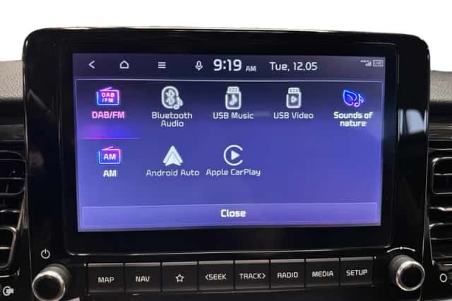 Kia Stonic (2023) thumbnail 21