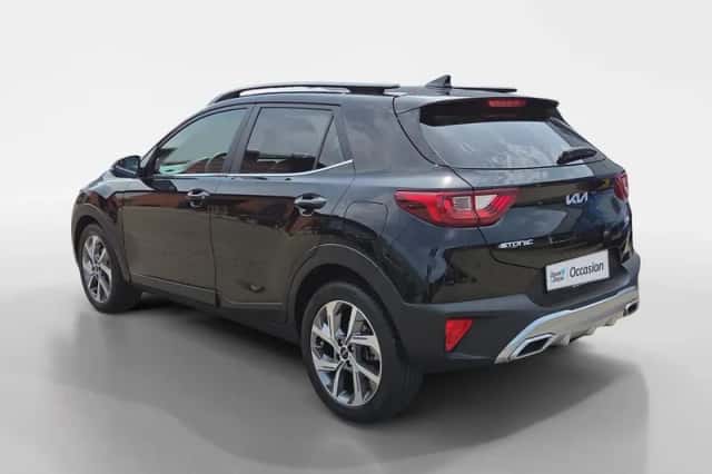 Kia Stonic (2023) thumbnail 6