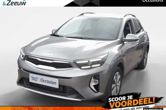 Kia Stonic (2024) thumbnail 1