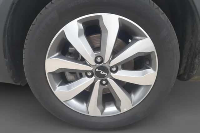 Kia Stonic (2024) thumbnail 31
