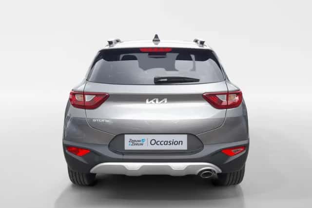 Kia Stonic (2024) thumbnail 5