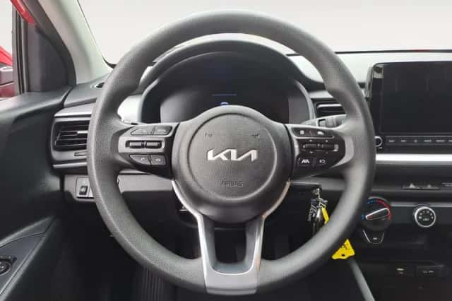 Kia Stonic (2024) thumbnail 13