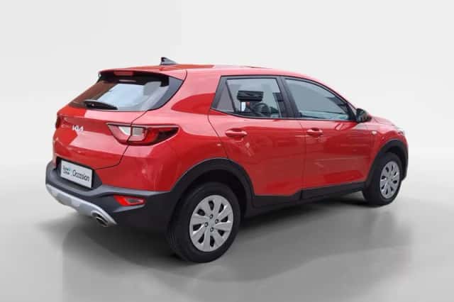 Kia Stonic (2024) thumbnail 5