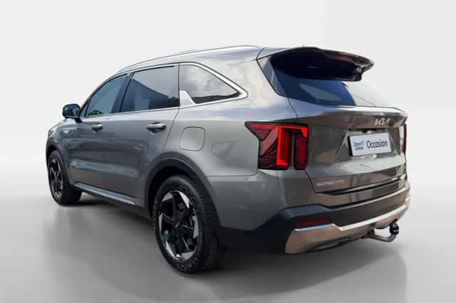 Kia Sorento (2025) thumbnail 4
