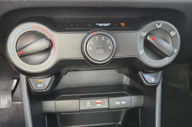 Kia Picanto (2019) thumbnail 19