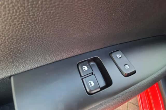 Kia Picanto (2019) thumbnail 22