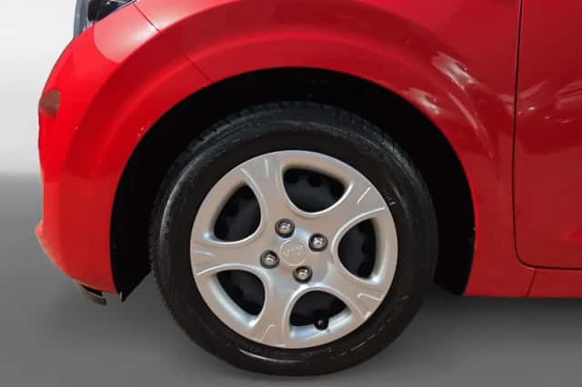 Kia Picanto (2019) thumbnail 24