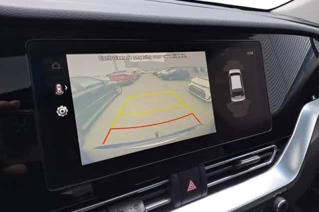 Kia Niro (2020) thumbnail 20