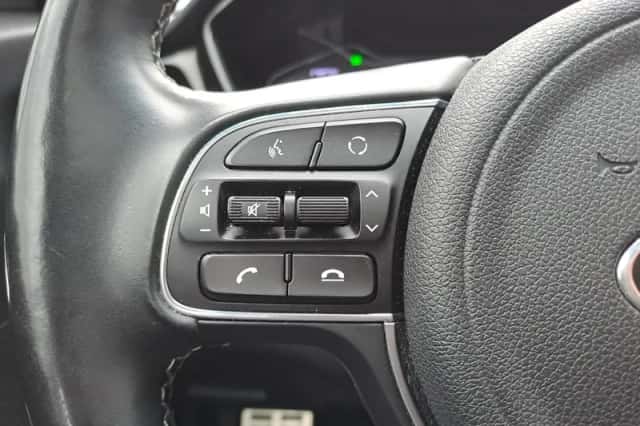 Kia Niro (2020) thumbnail 24