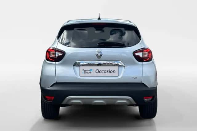 Renault Captur (2017) thumbnail 4