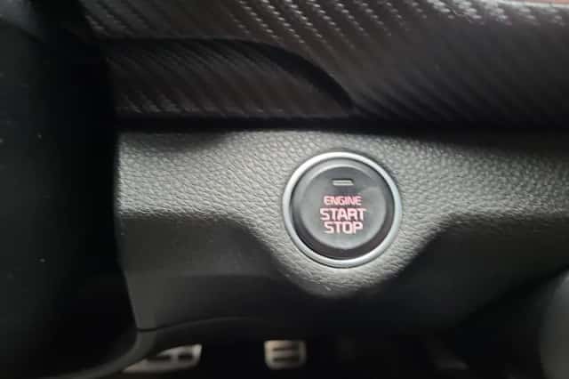 Kia Stonic (2021) thumbnail 23