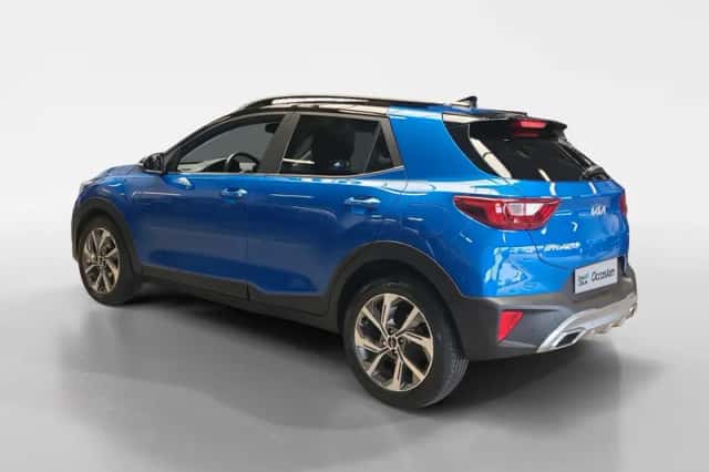 Kia Stonic (2021) thumbnail 7