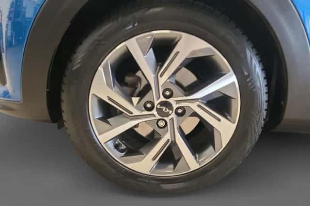 Kia Stonic (2021) thumbnail 9