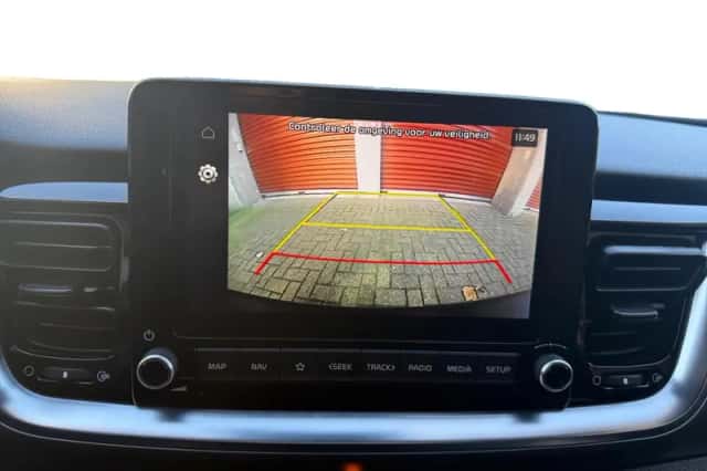 Kia Stonic (2025) thumbnail 14