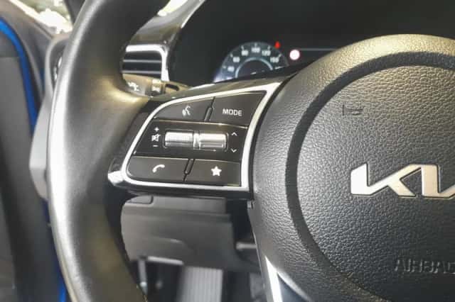 Kia Ceed (2024) thumbnail 15