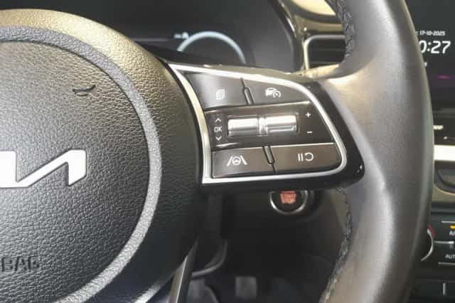 Kia Ceed (2024) thumbnail 17