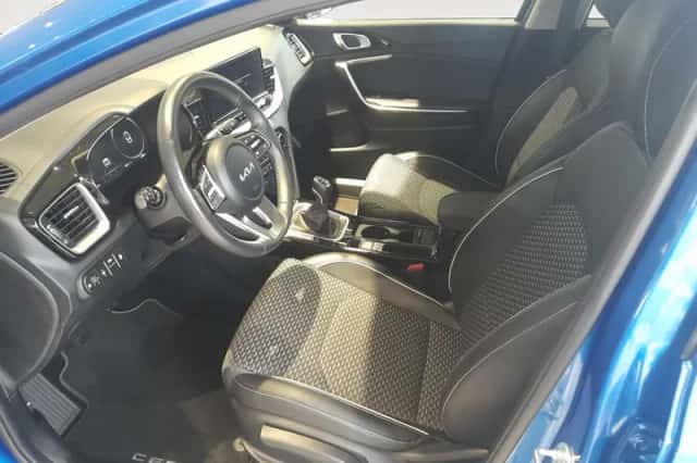 Kia Ceed (2024) thumbnail 9