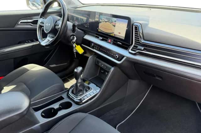 Kia Sportage (2023) thumbnail 7