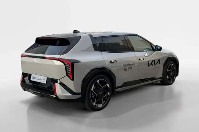 Kia EV4 (2025) thumbnail 5