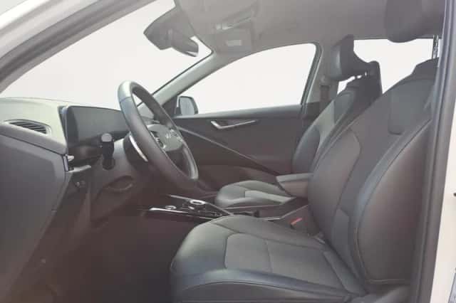 Kia Niro (2023) thumbnail 8