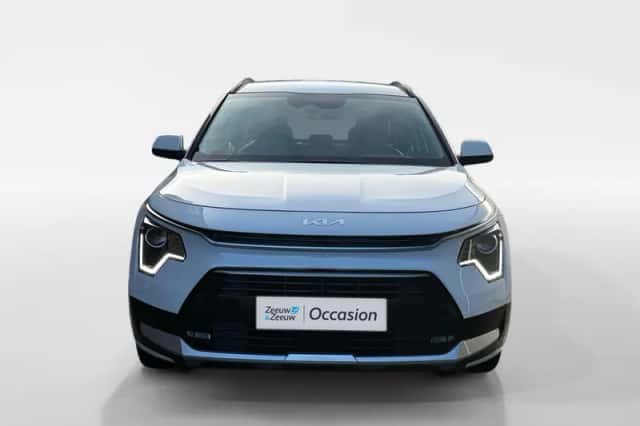 Kia Niro (2025) thumbnail 2
