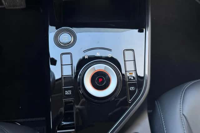 Kia Niro (2025) thumbnail 13
