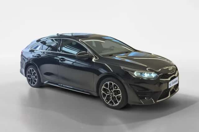 Kia Proceed (2023) thumbnail 4