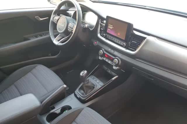 Kia Stonic (2025) thumbnail 17