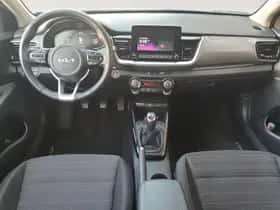 Kia Stonic (2025) thumbnail 24