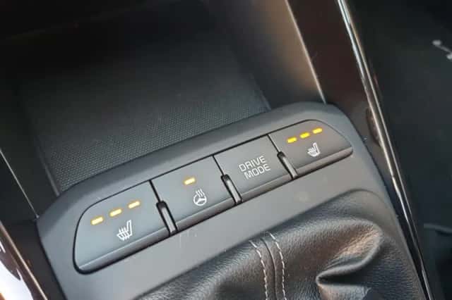 Kia Stonic (2025) thumbnail 32
