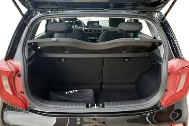 Kia Picanto (2023) thumbnail 9