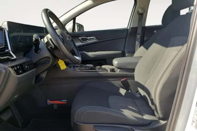 Kia Sportage (2022) thumbnail 14