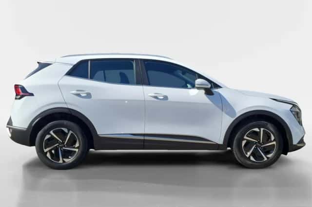 Kia Sportage (2022) thumbnail 4